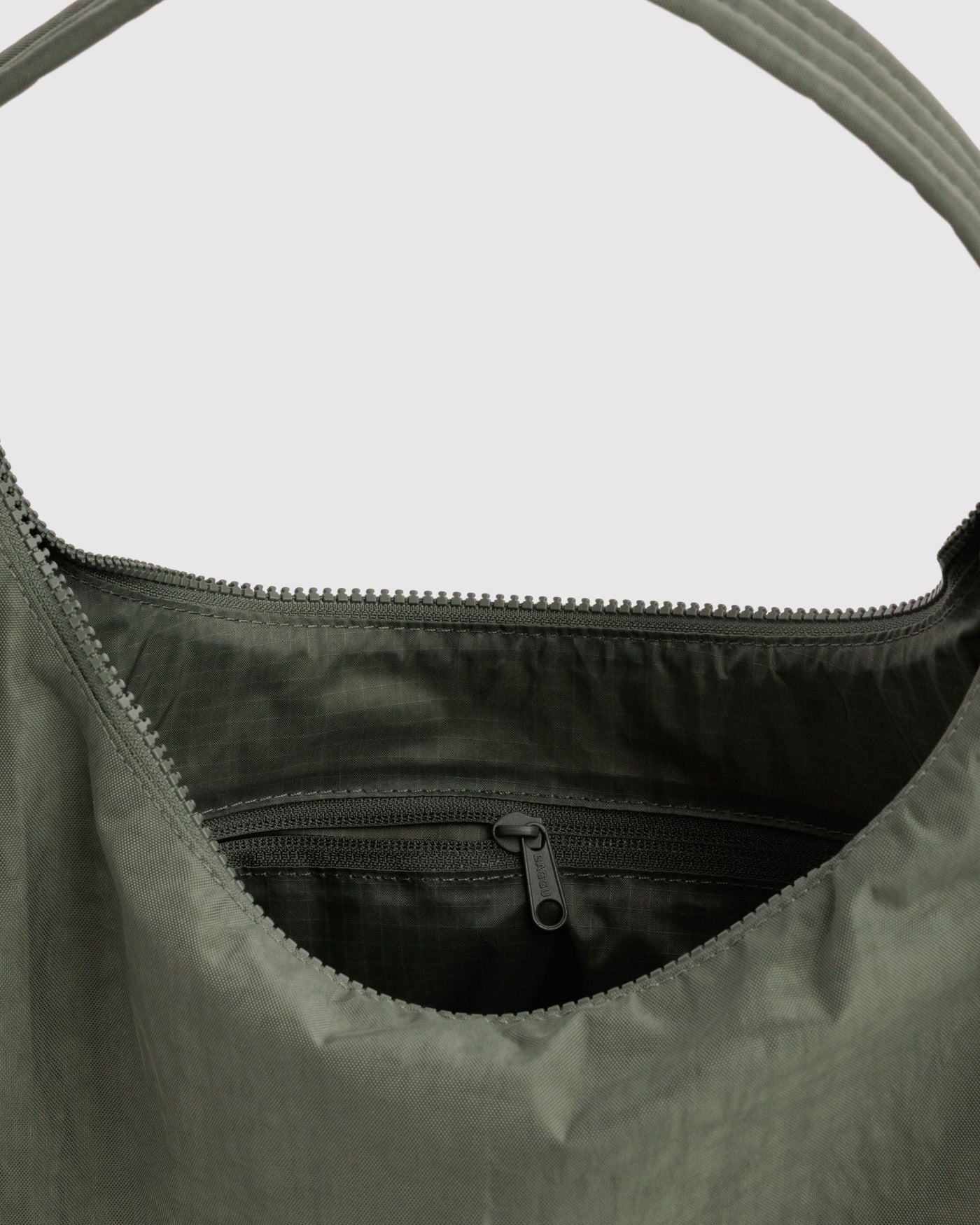 Nylon Shoulder Bag I2