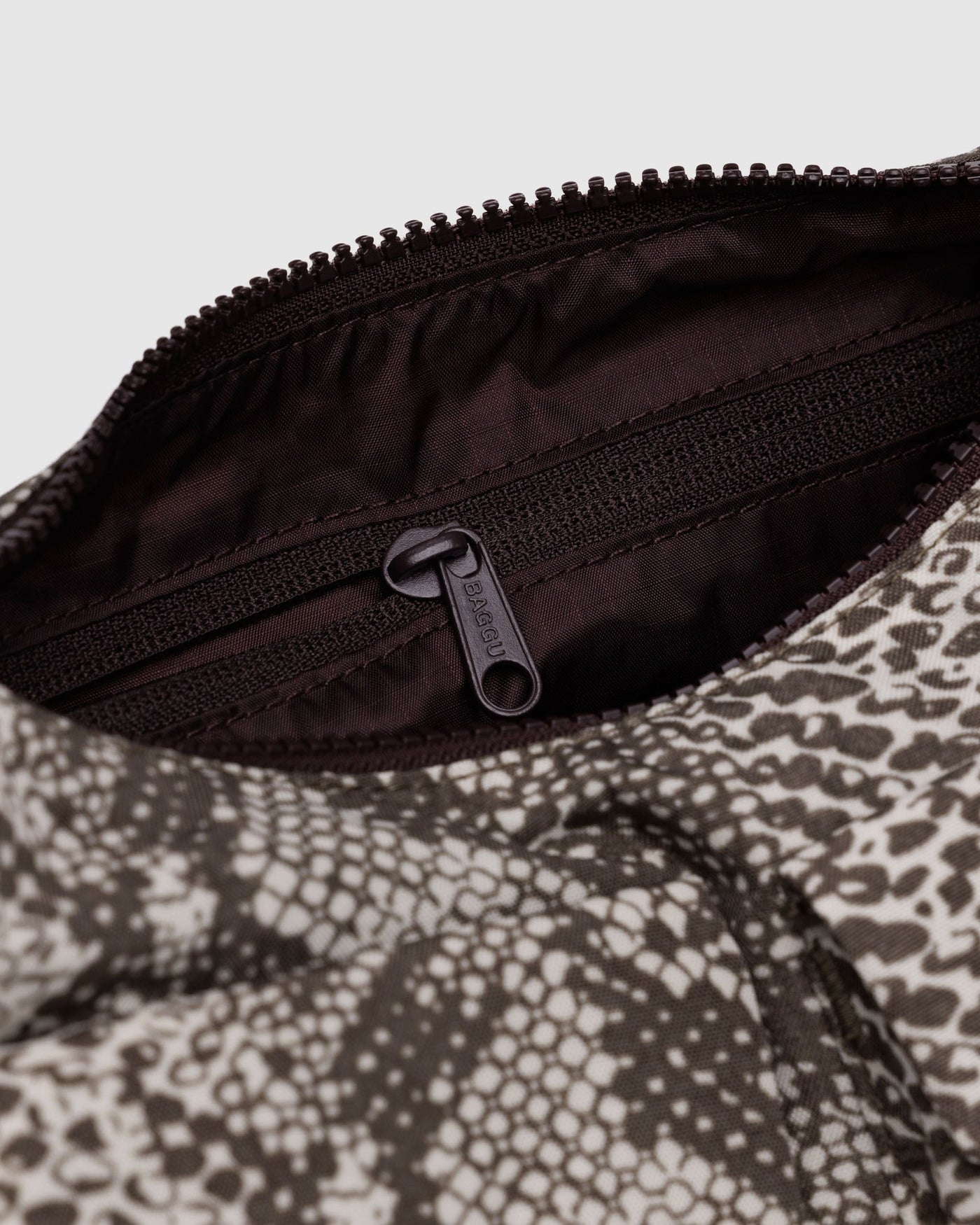 Cargo Shoulder Bag I4