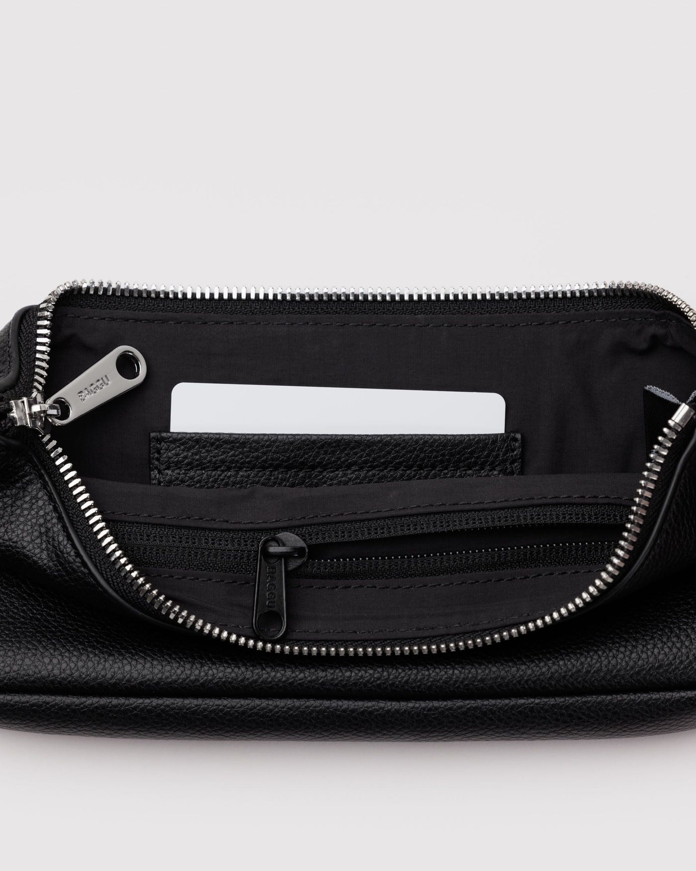 Recycled Leather Pochette R5