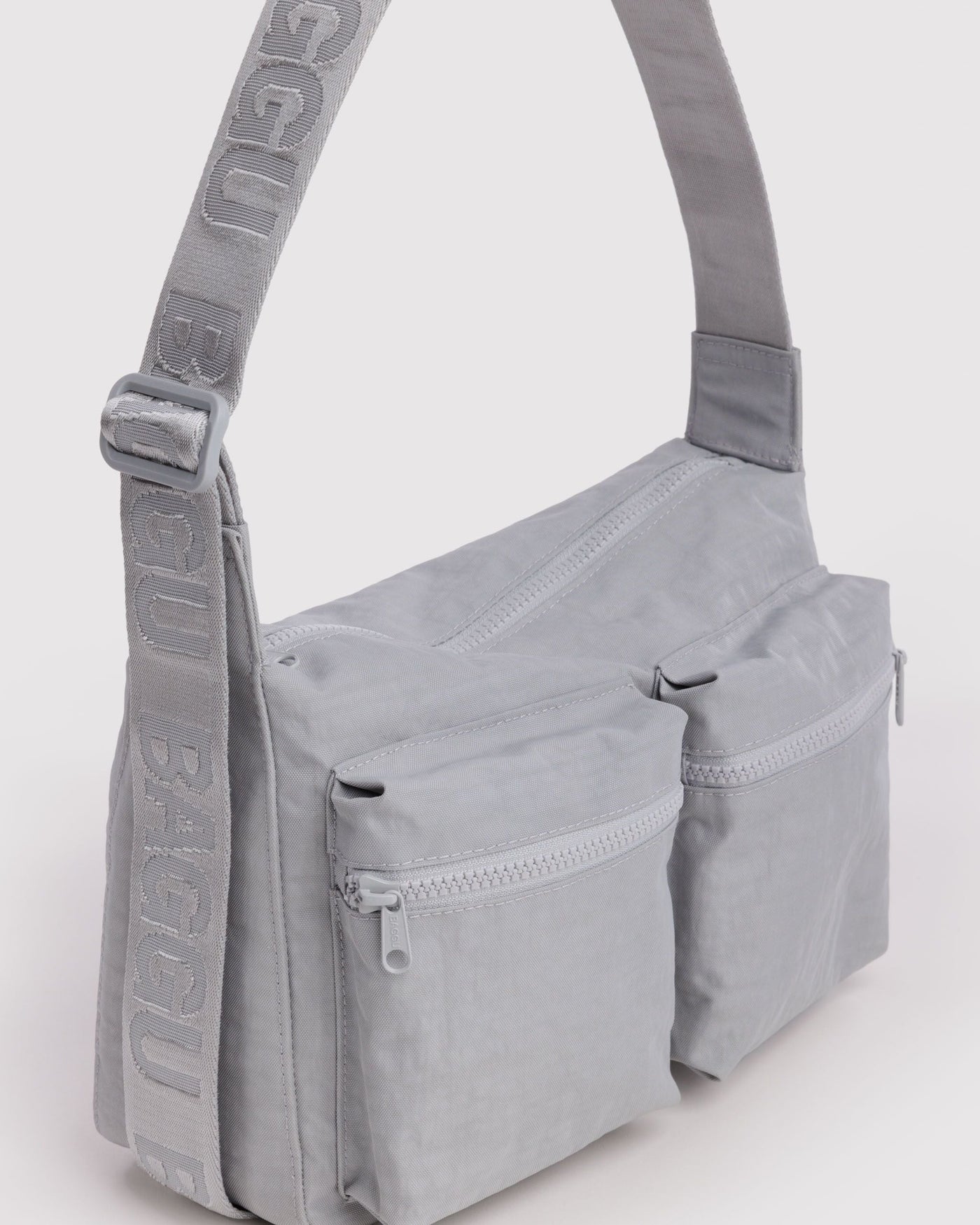 Medium Cargo Crossbody X8