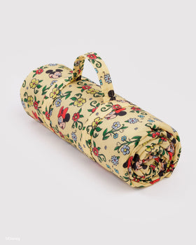 Puffy Picnic Blanket M6