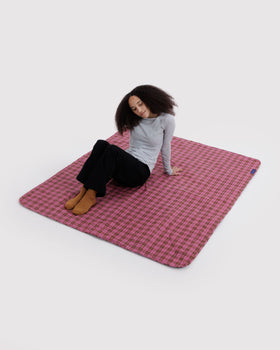 Puffy Picnic Blanket M6