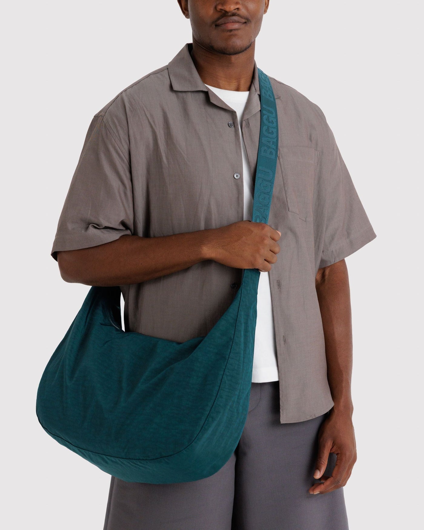 Large Nylon Crescent Bag D4