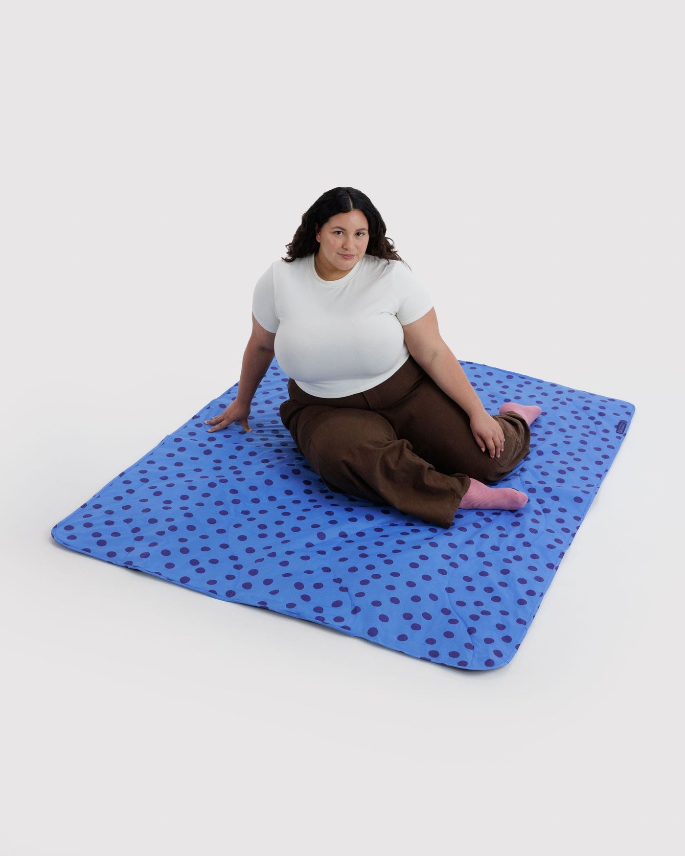 Puffy Picnic Blanket M6